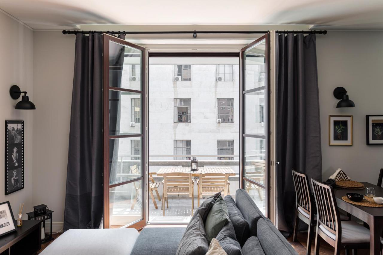 Wide And Bright Two Bedroom Apartment- Via Freguglia * Milán